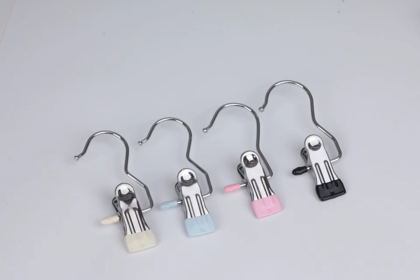 SpaceSaver 360° Rotating Boot Hanger – Portable & Space-Saving Stainless Steel Clip for Closet & Travel